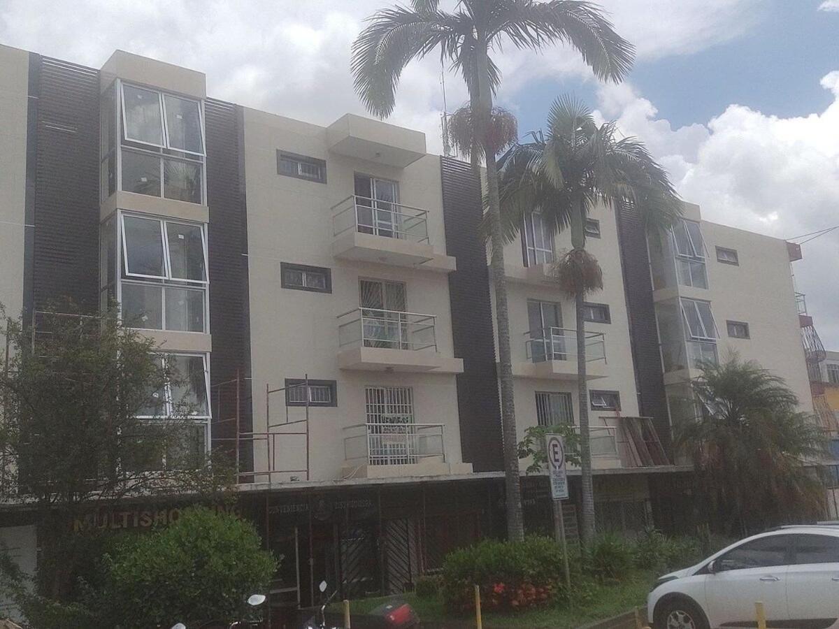 A 5 Km Do Aeroporto No Centro Do Nucleo Bandeirante 156 Apartment Brasilia Exterior photo